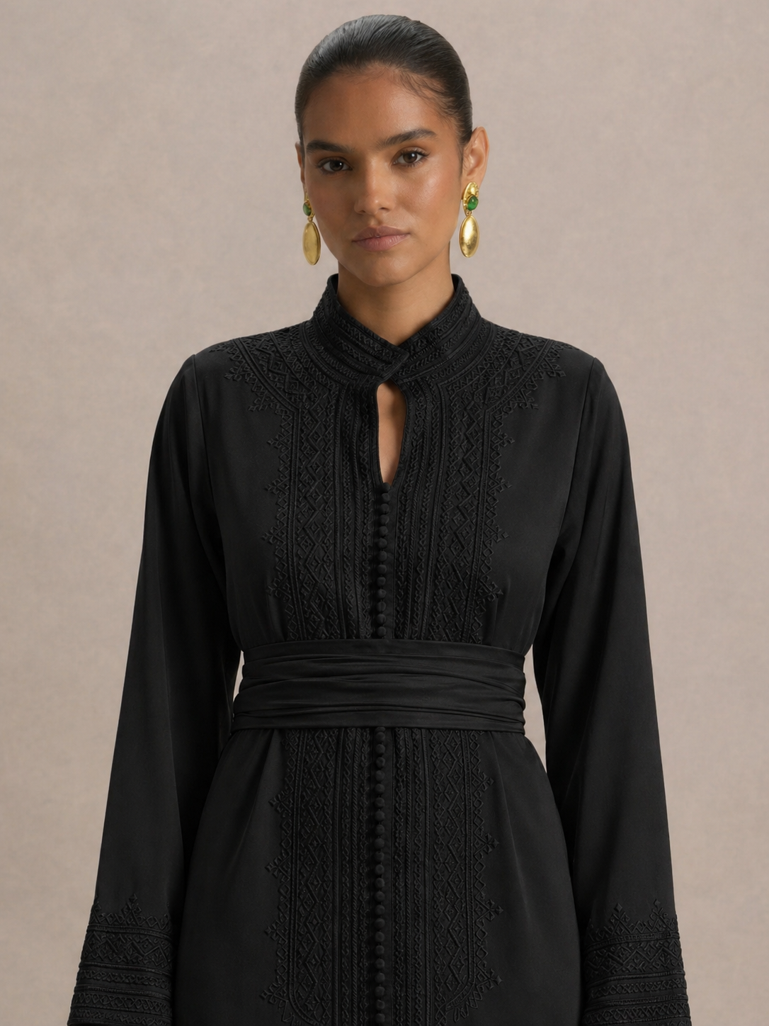 Caftan Noir Moderne | Caftania Paris