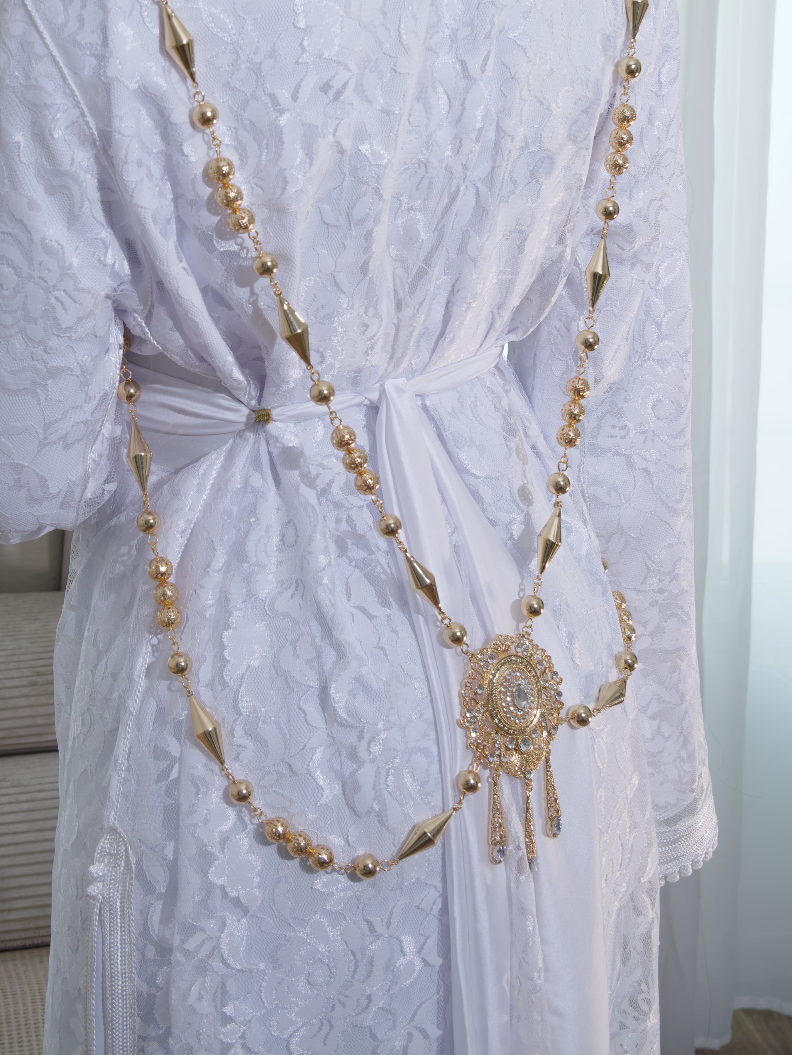 Caftan Mariage Blanc Moderne - Caftania Paris