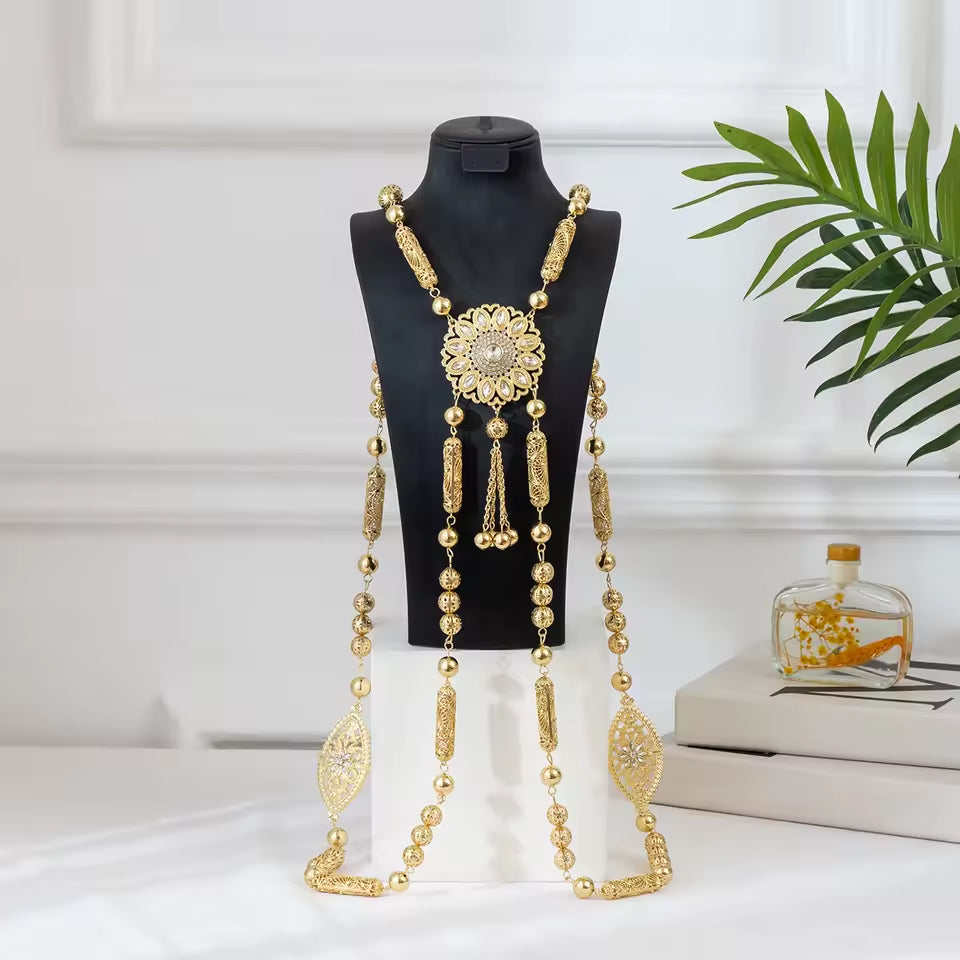 Bijou de Dos Caftan – Raffinement Oriental - Caftania Paris