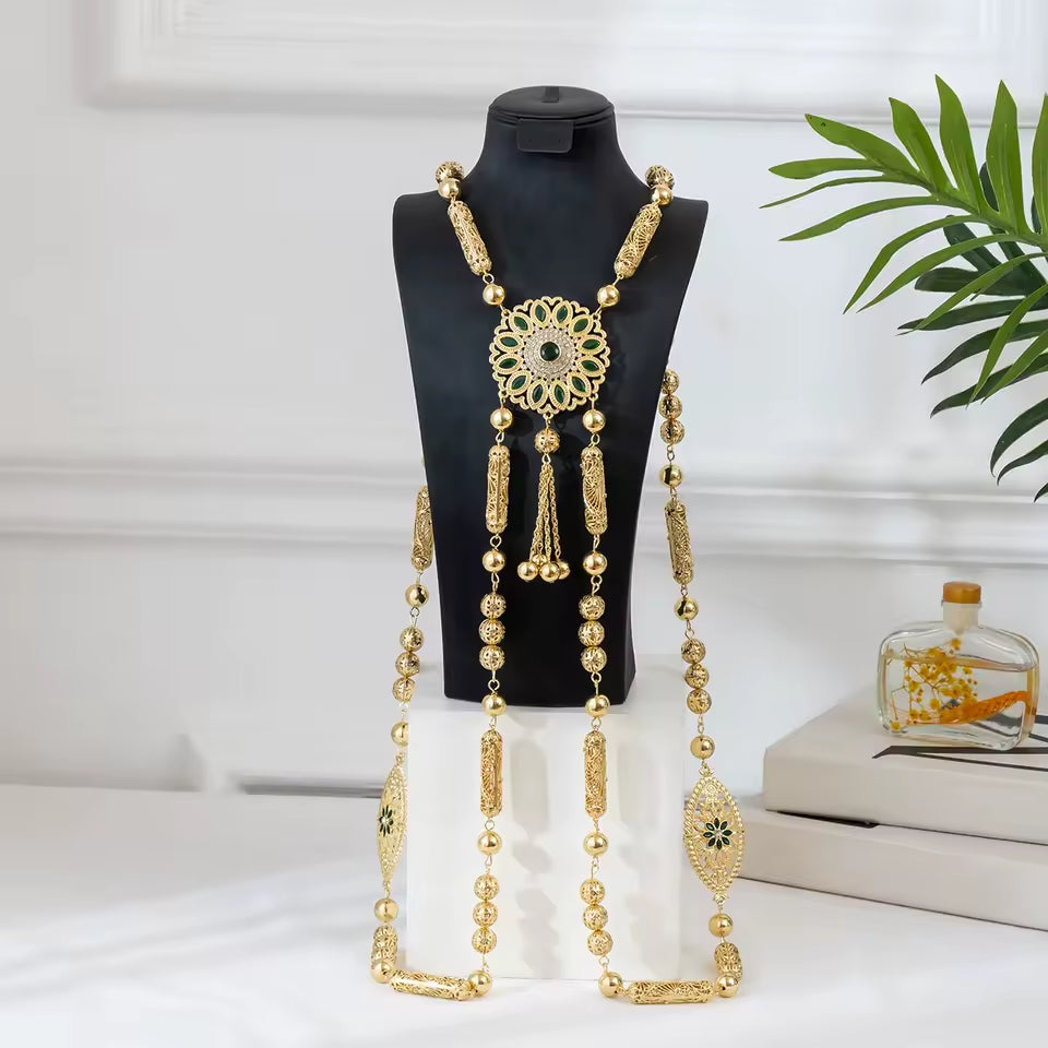 Bijou de Dos Caftan – Raffinement Oriental - Caftania Paris