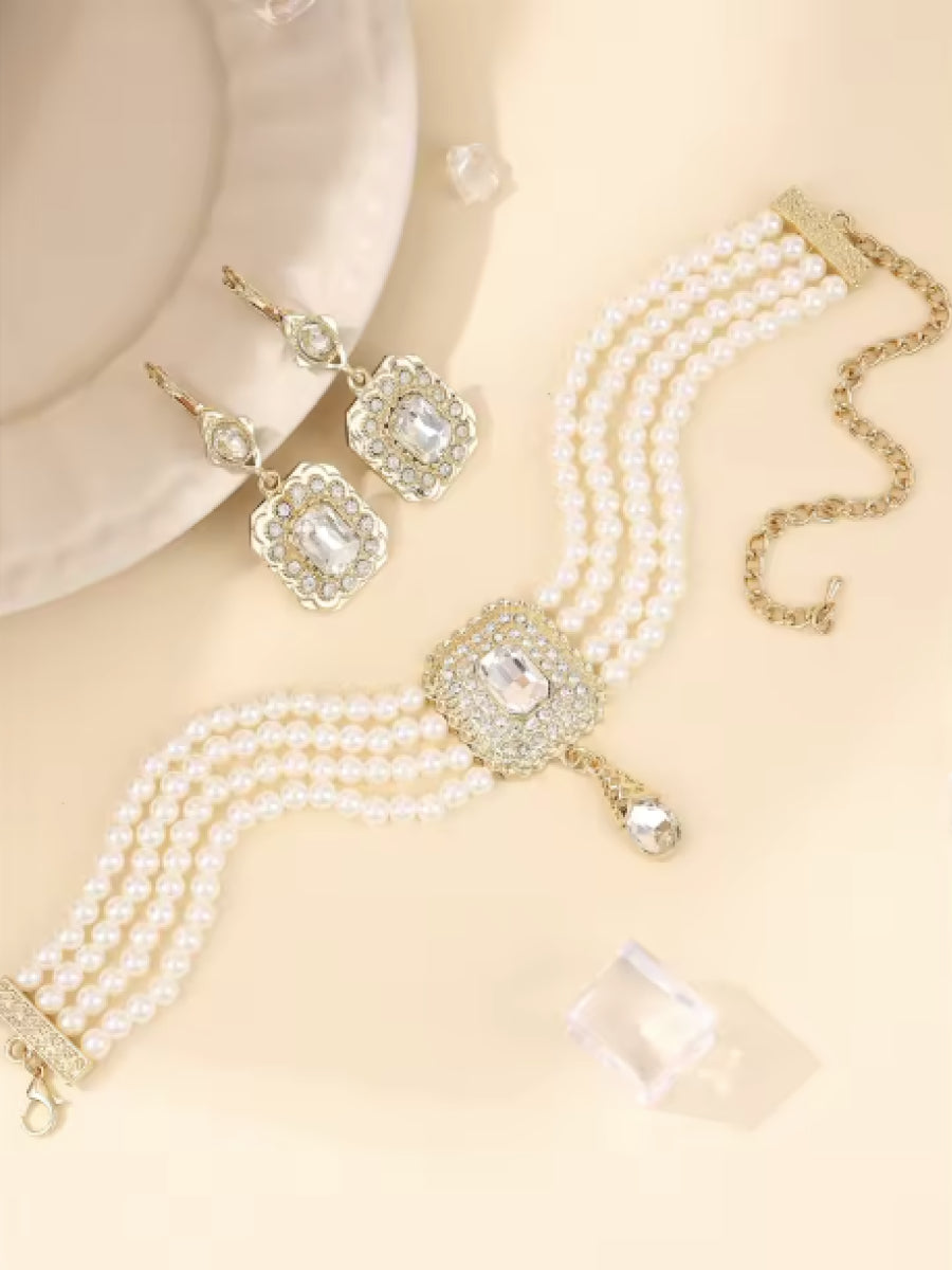 Parure Traditionnelle – Collier, Bracelet & Boucles d’Oreilles