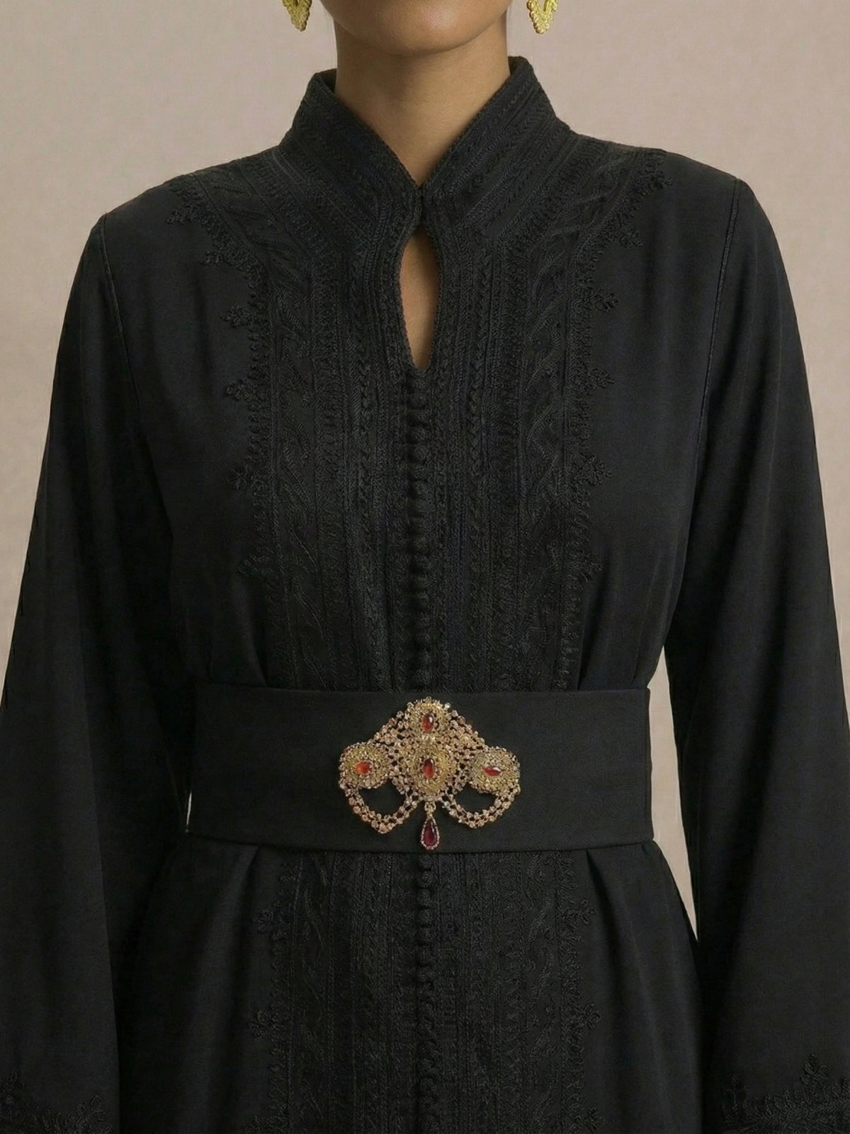 Caftan Noir Moderne | Caftania Paris