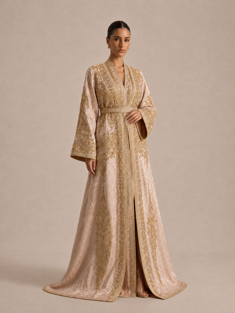 Ceinture assortie offerte avec ce caftan