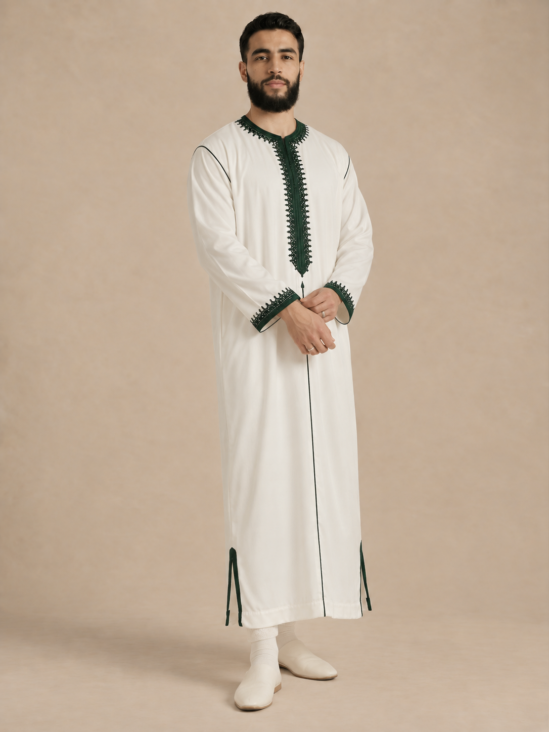 Qamis Ayoub – Écru & Vert