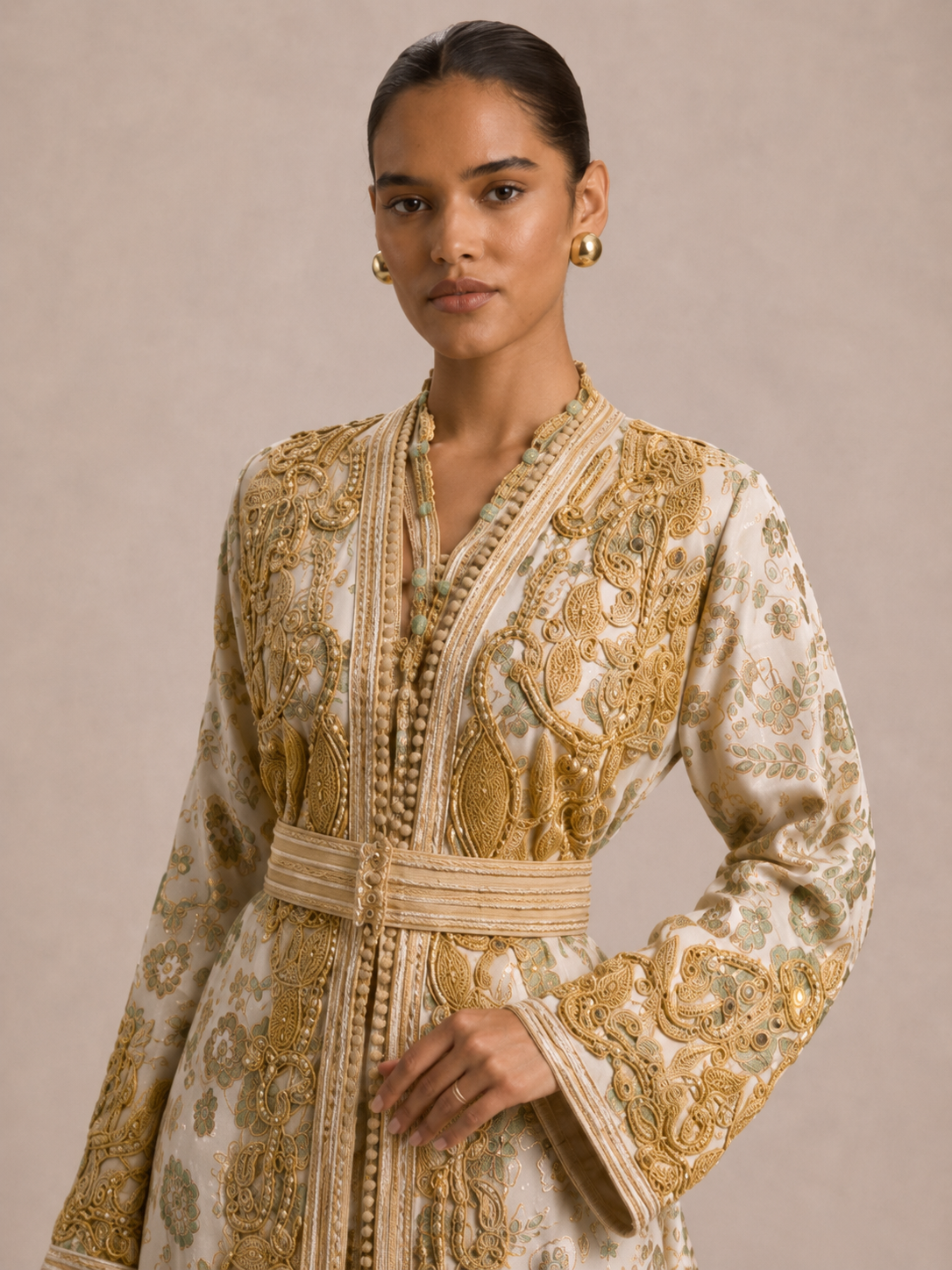 Caftan Blanc et Doré