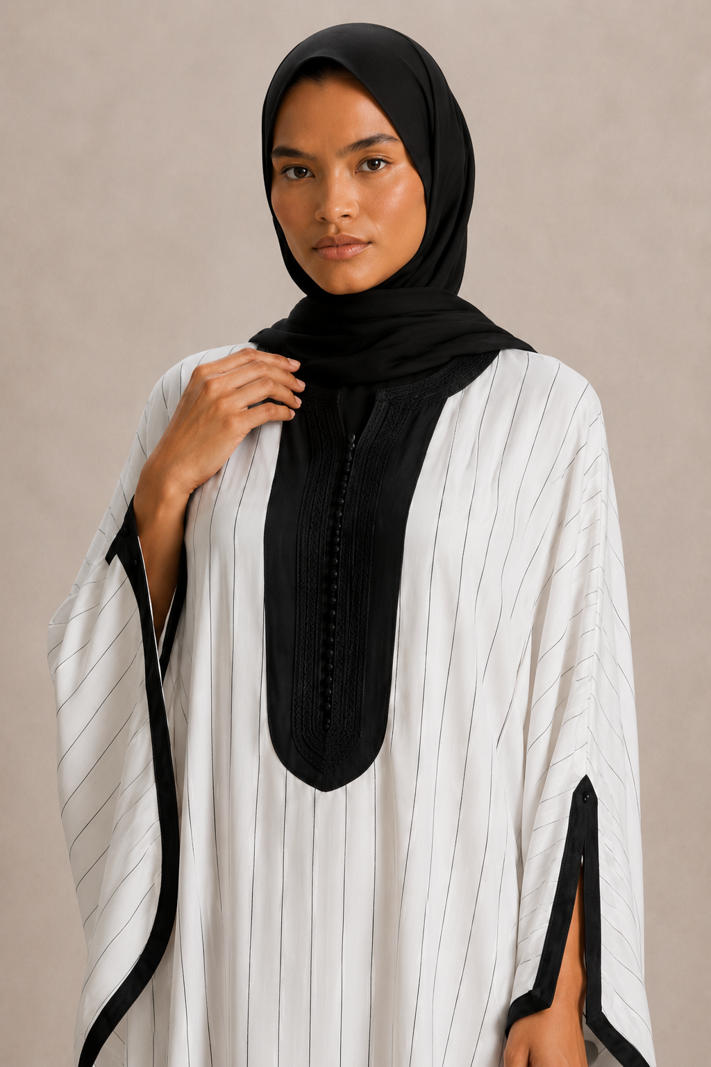 Gandoura Safia – Blanc Rayé Noir