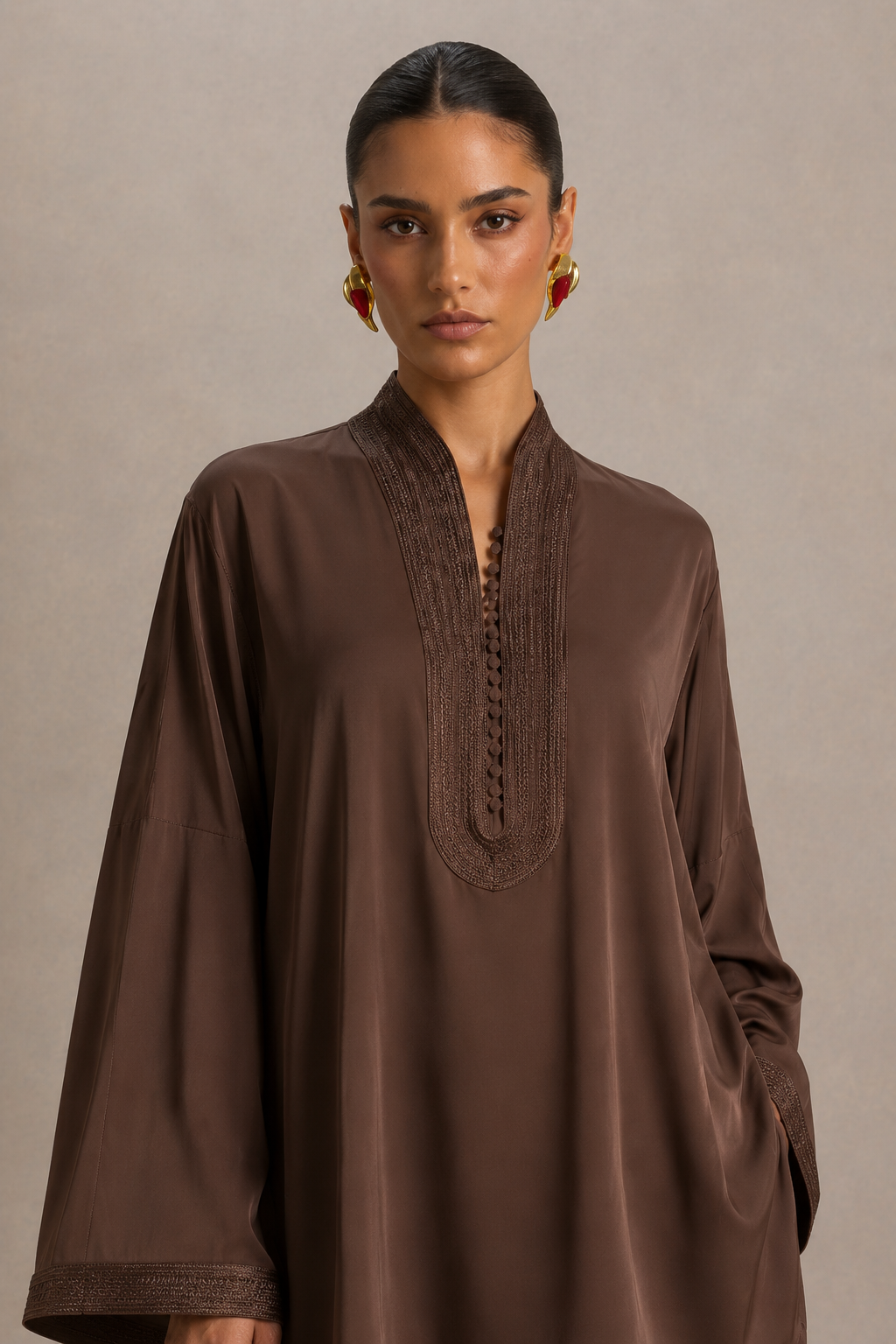 Ensemble Beldi Kenza – Chocolat Brodé | Caftania Paris