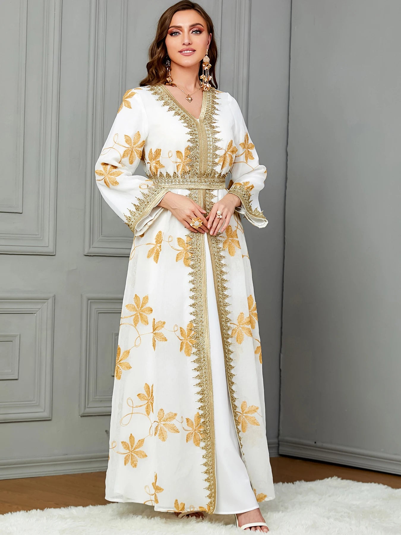 Caftan Blanc et Doré Mariage - Caftania Paris