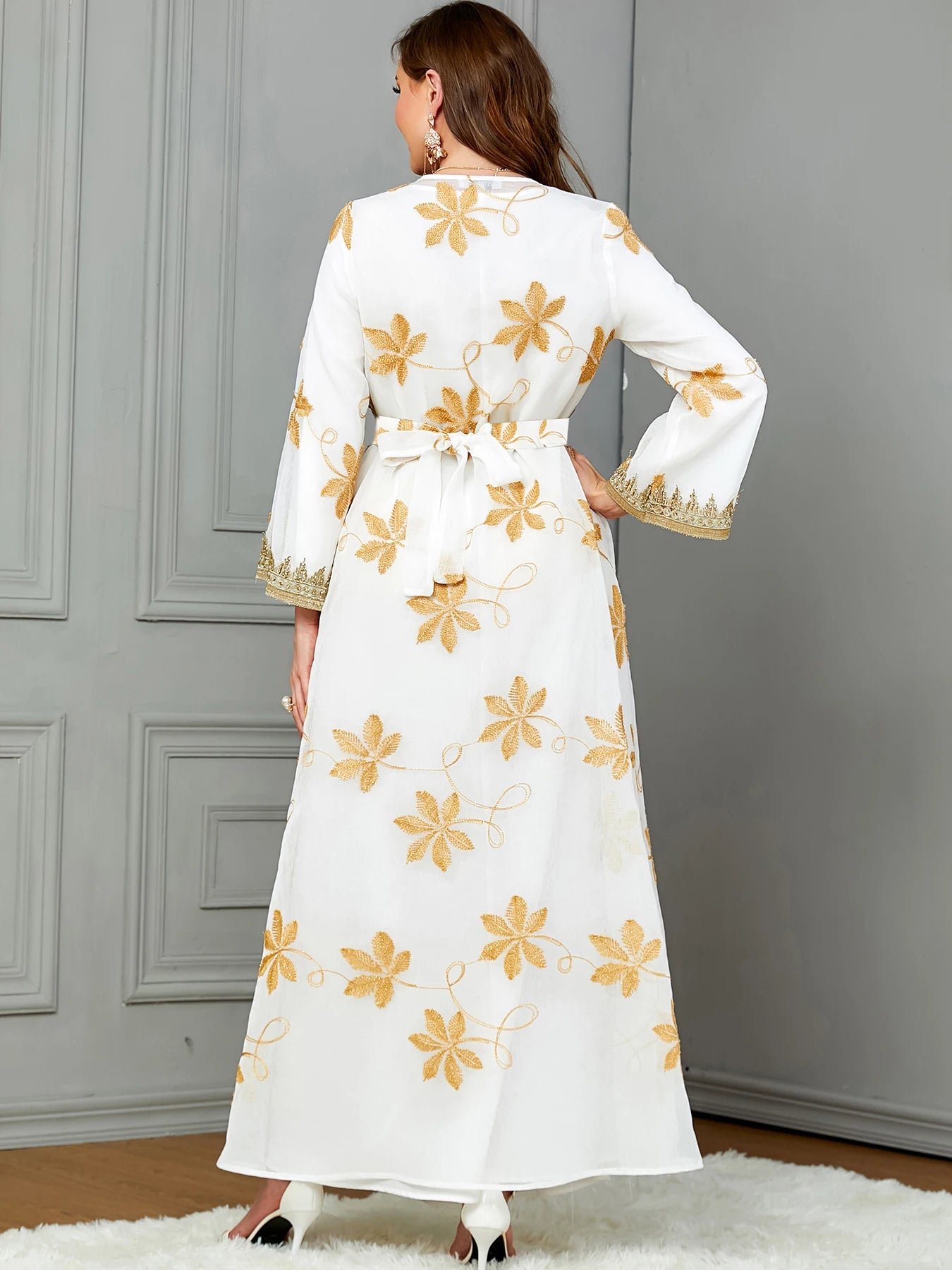 Caftan Blanc et Doré Mariage - Caftania Paris