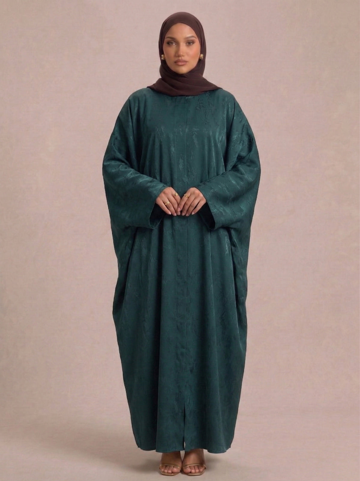 Abaya Chic Et Moderne